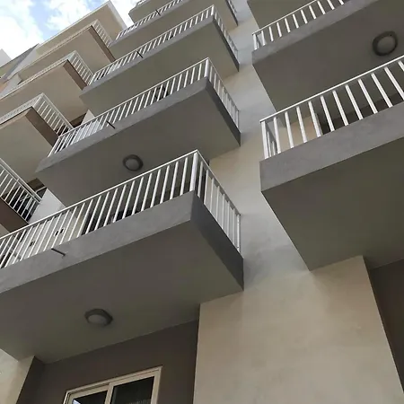 Apartment Comfort And Convenience Flat 4 Dad's Court St. Paul's Bay