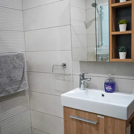 Comfort And Convenience Flat 4 Dad's Court アパート セント・ポールズ・ベイ