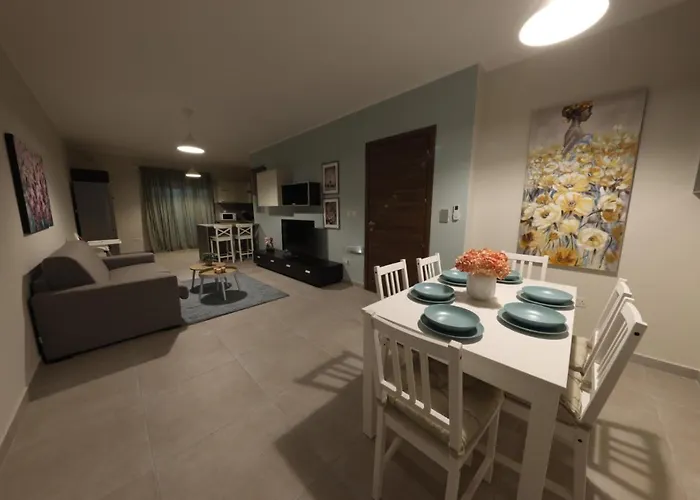 Апартаменты Comfort And Convenience Flat 4 Dad's Court Сент-Полс-Бей