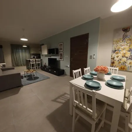 Daire Comfort And Convenience Flat 4 Dad's Court St. Paul's Bay